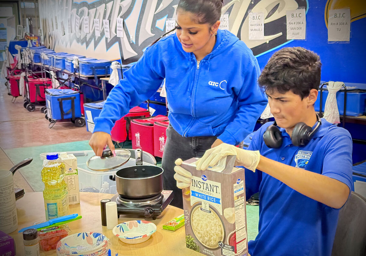 dis-cooking-highschool